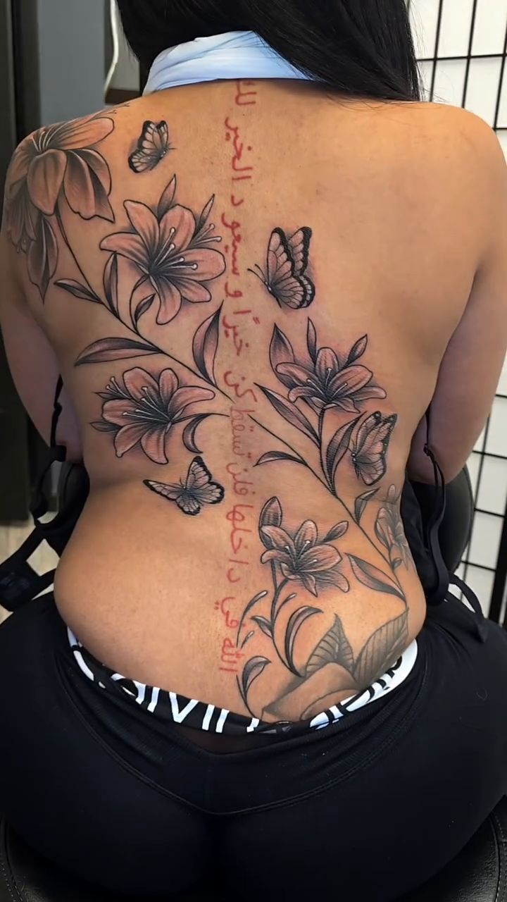 Tattoo by @tattoos.by.rey — fine_line, black_and_grey