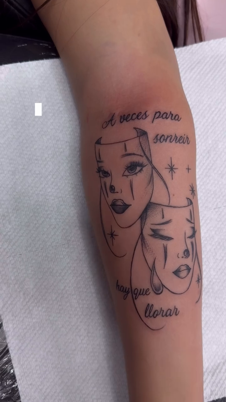 Tattoo by @el_enano_tatto — lettering_script, fine_line