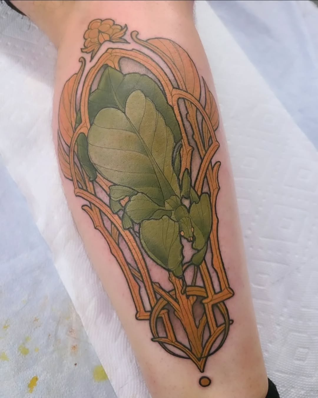 Tattoo by @rkraiza โ ornamental, realism