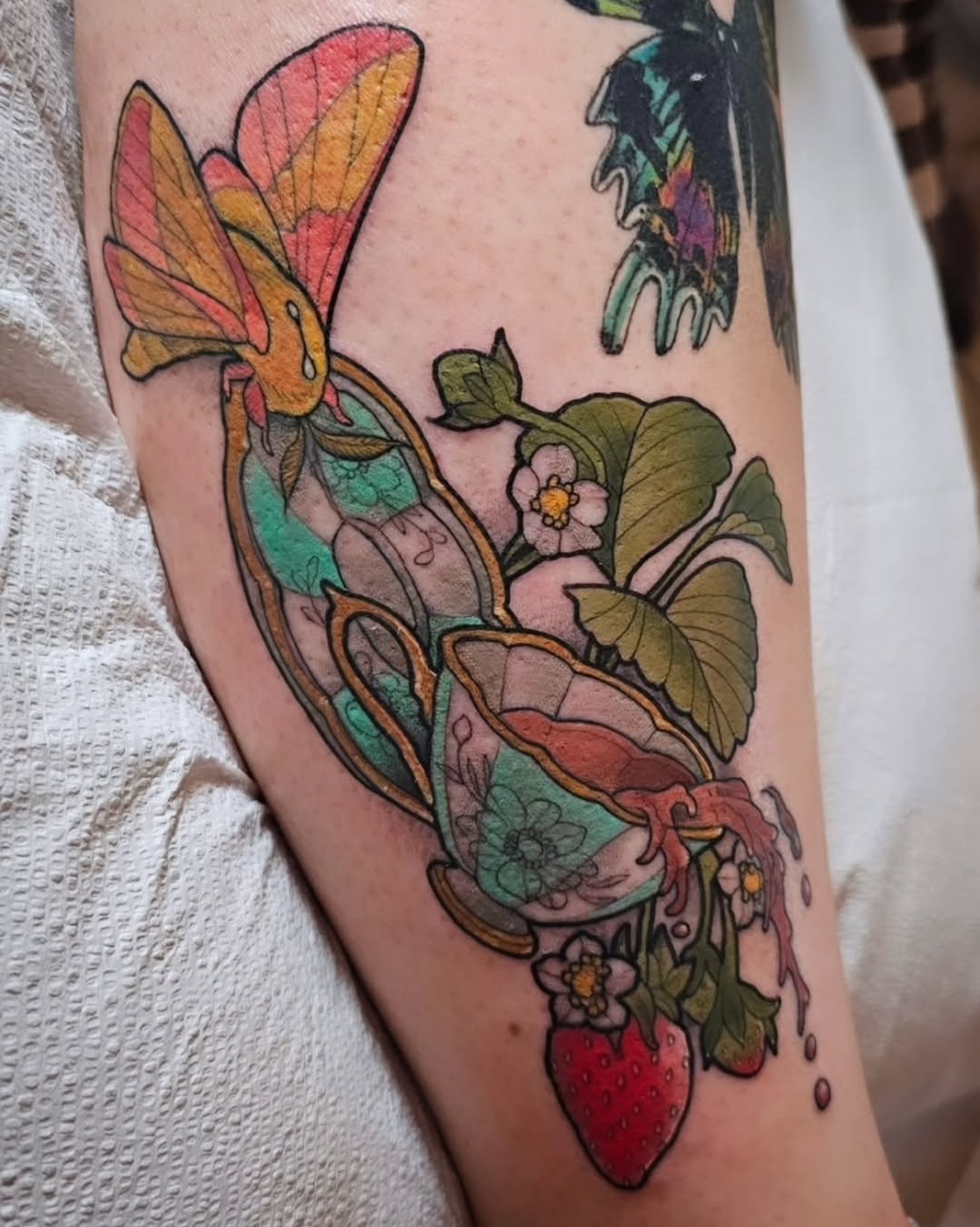 Tattoo by @rkraiza โ neo_traditional, illustrative
