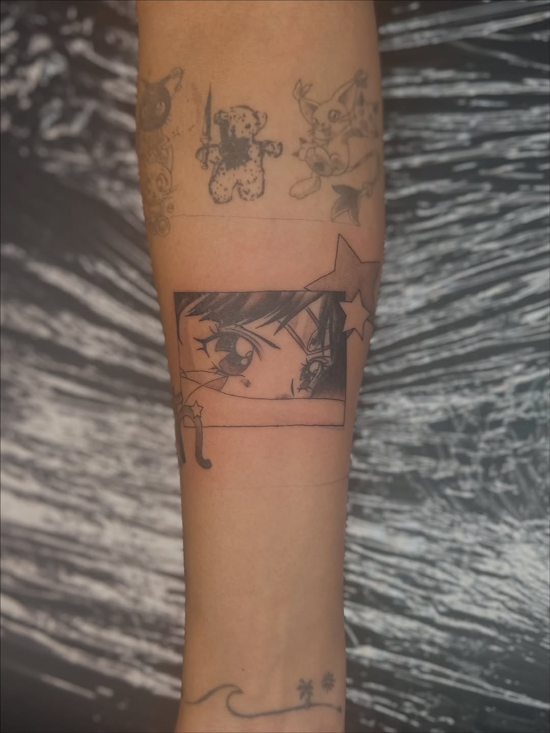 Tattoo by @starsantos.tattoo β anime, fine_line