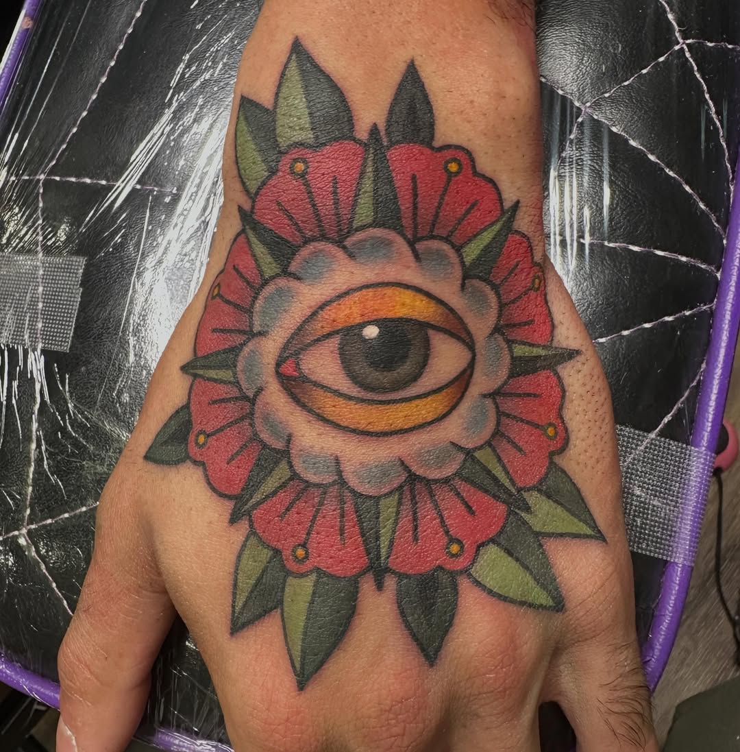 Tattoo by @madwashtattoos โ american_traditional