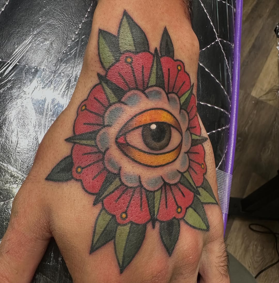 Tattoo by @madwashtattoos โ american_traditional