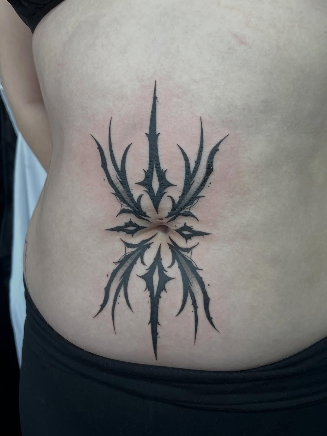 Tattoo by @tys.tattoos12 โ blackwork