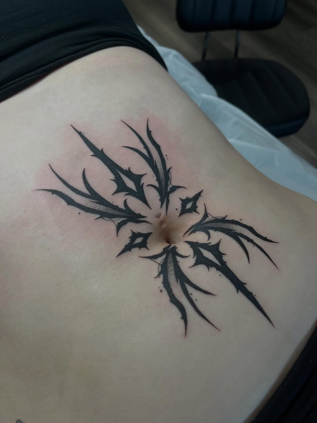 Tattoo by @tys.tattoos12 โ blackwork