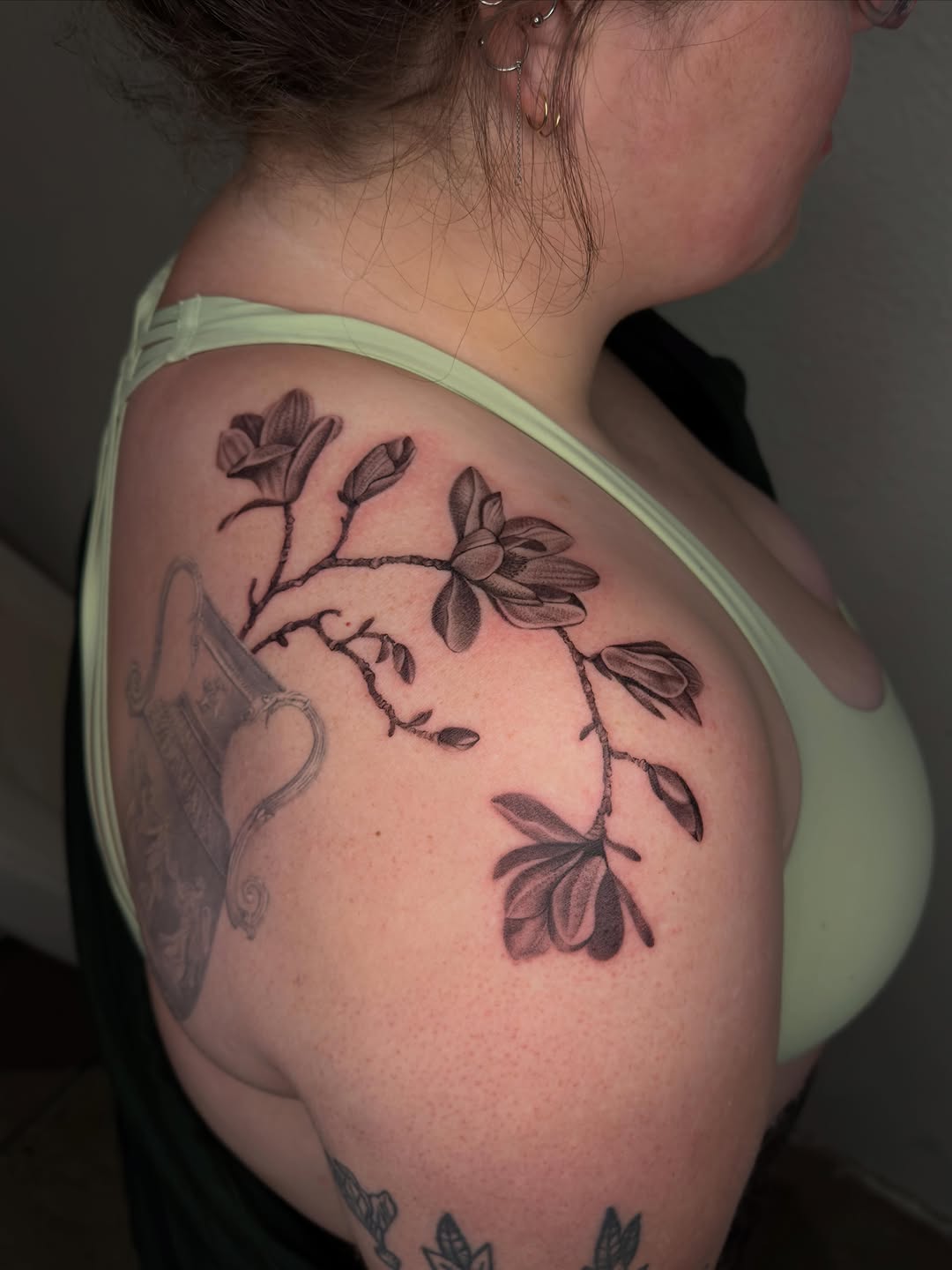 Tattoo by @midnight__mastermind — black_and_grey, illustrative