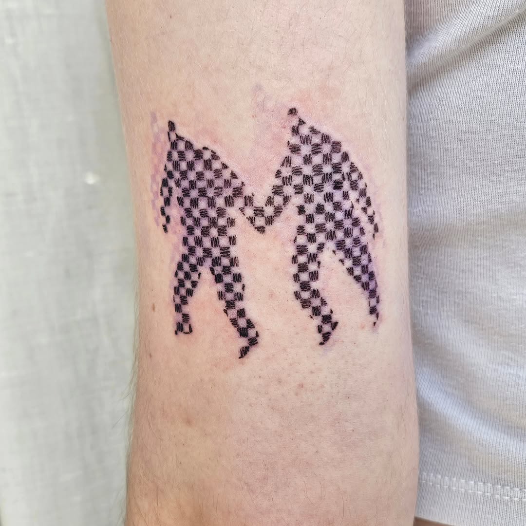 Tattoo by @ma.de.ligne — blackwork, geometric