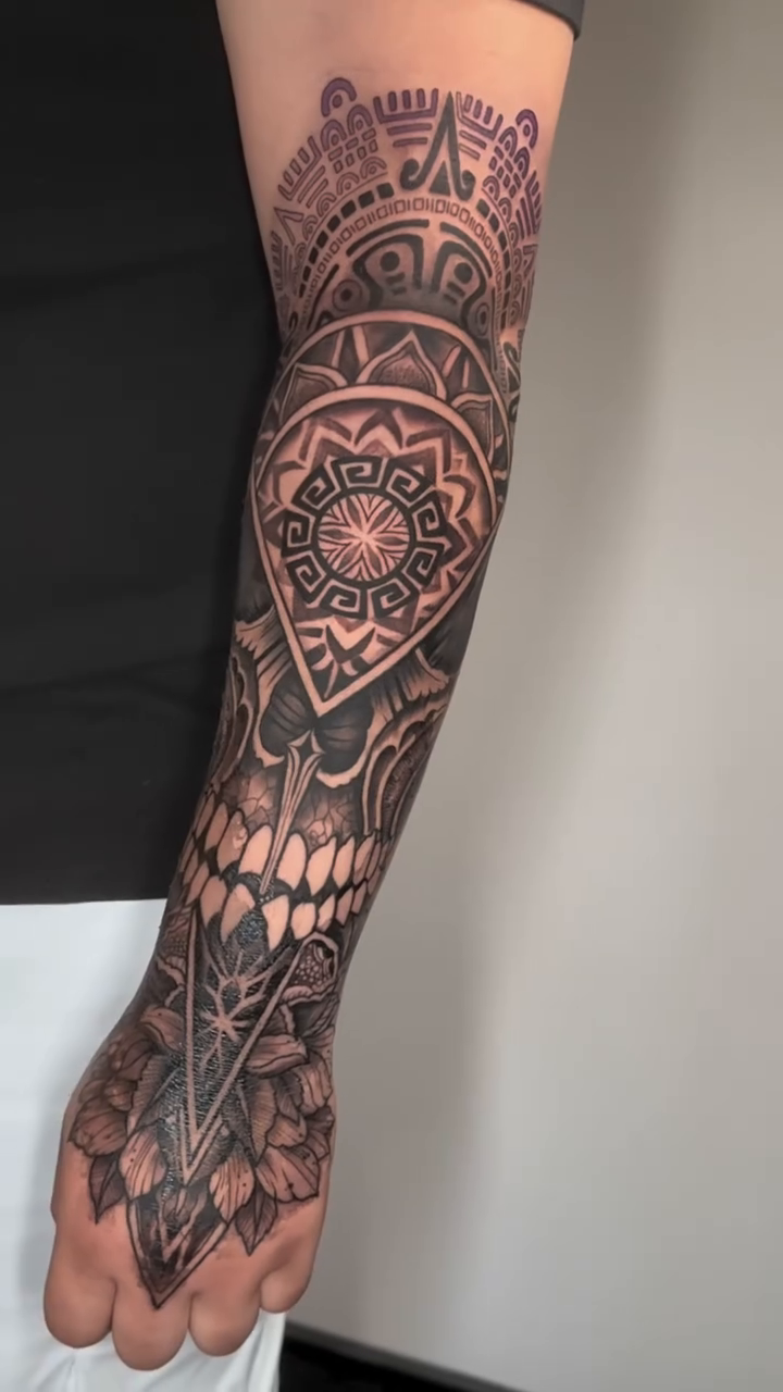Tattoo by @nataly_fierro_art — geometric, dotwork