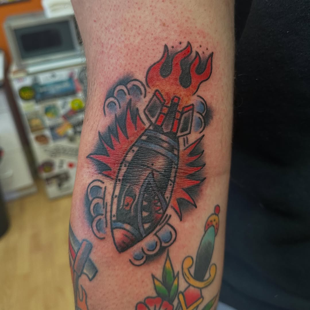 Tattoo by @norawillstattoo — american_traditional