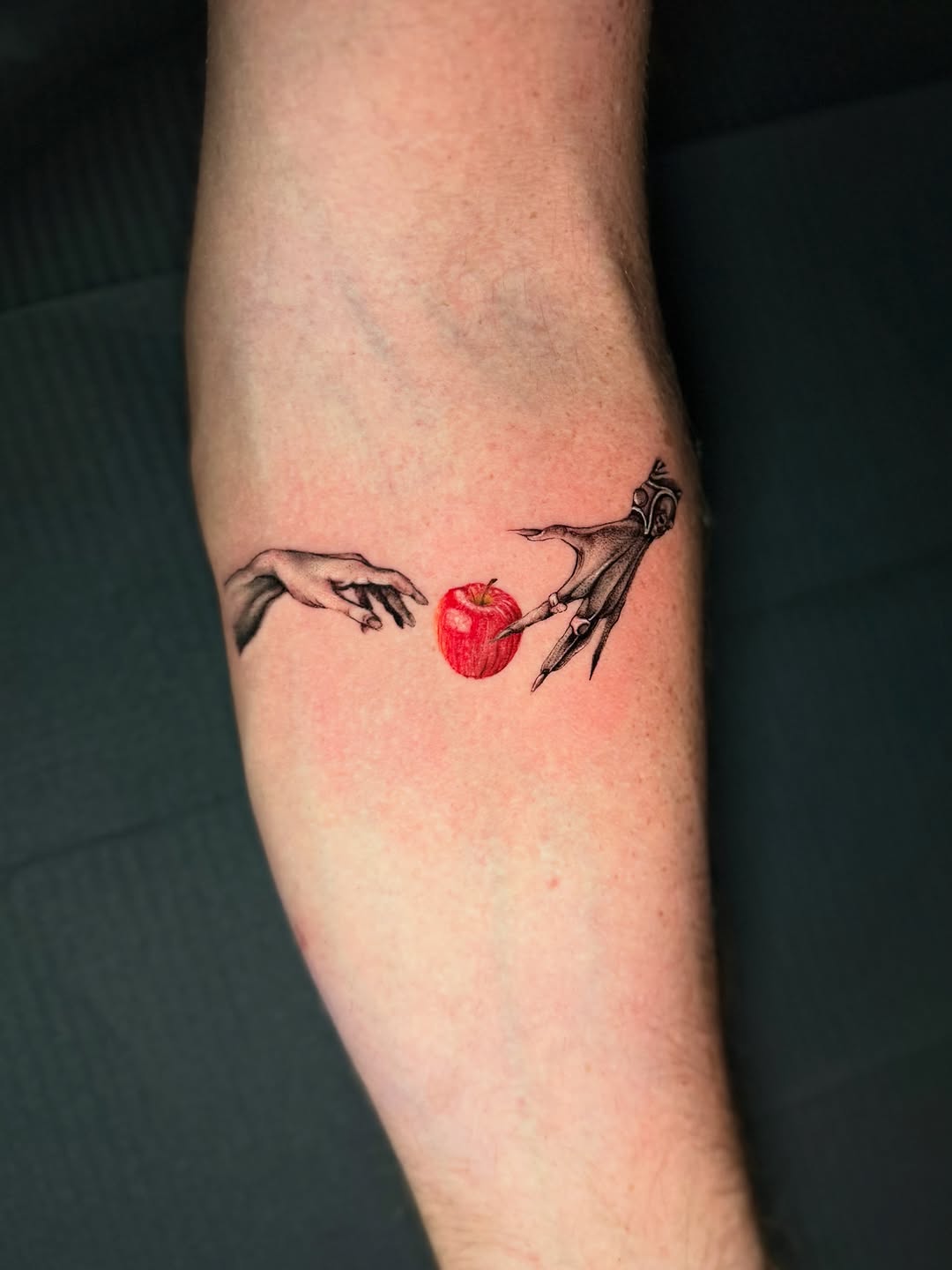 Tattoo by @georgiannaink โ illustrative, black_and_grey