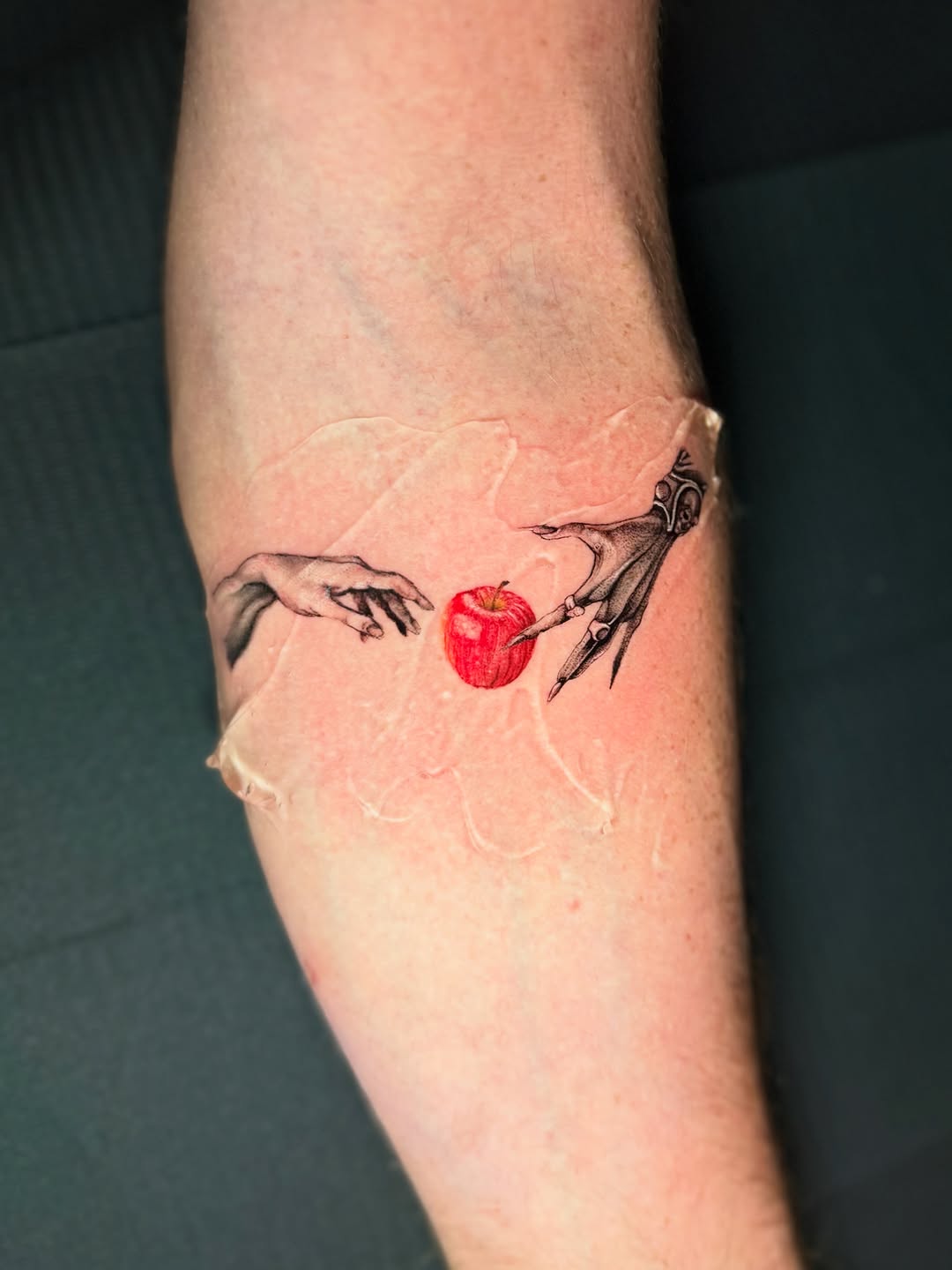 Tattoo by @georgiannaink โ illustrative, black_and_grey