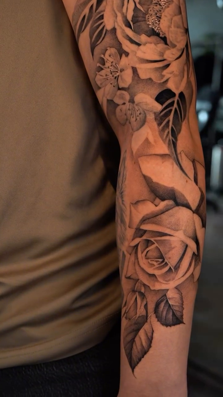 Tattoo by @artworkbykeely โ black_and_grey, realism