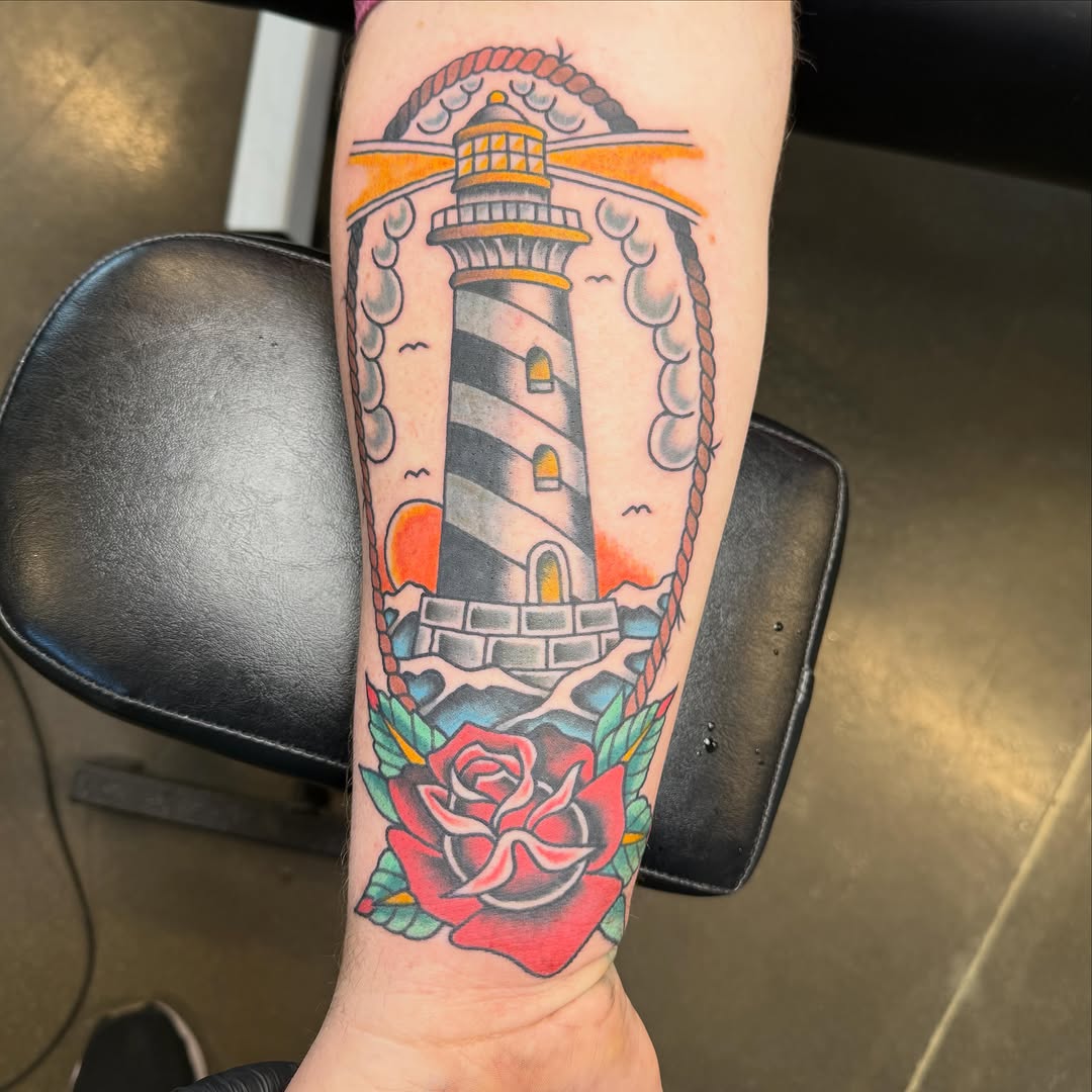 Tattoo by @hellboundhawktattoos โ american_traditional