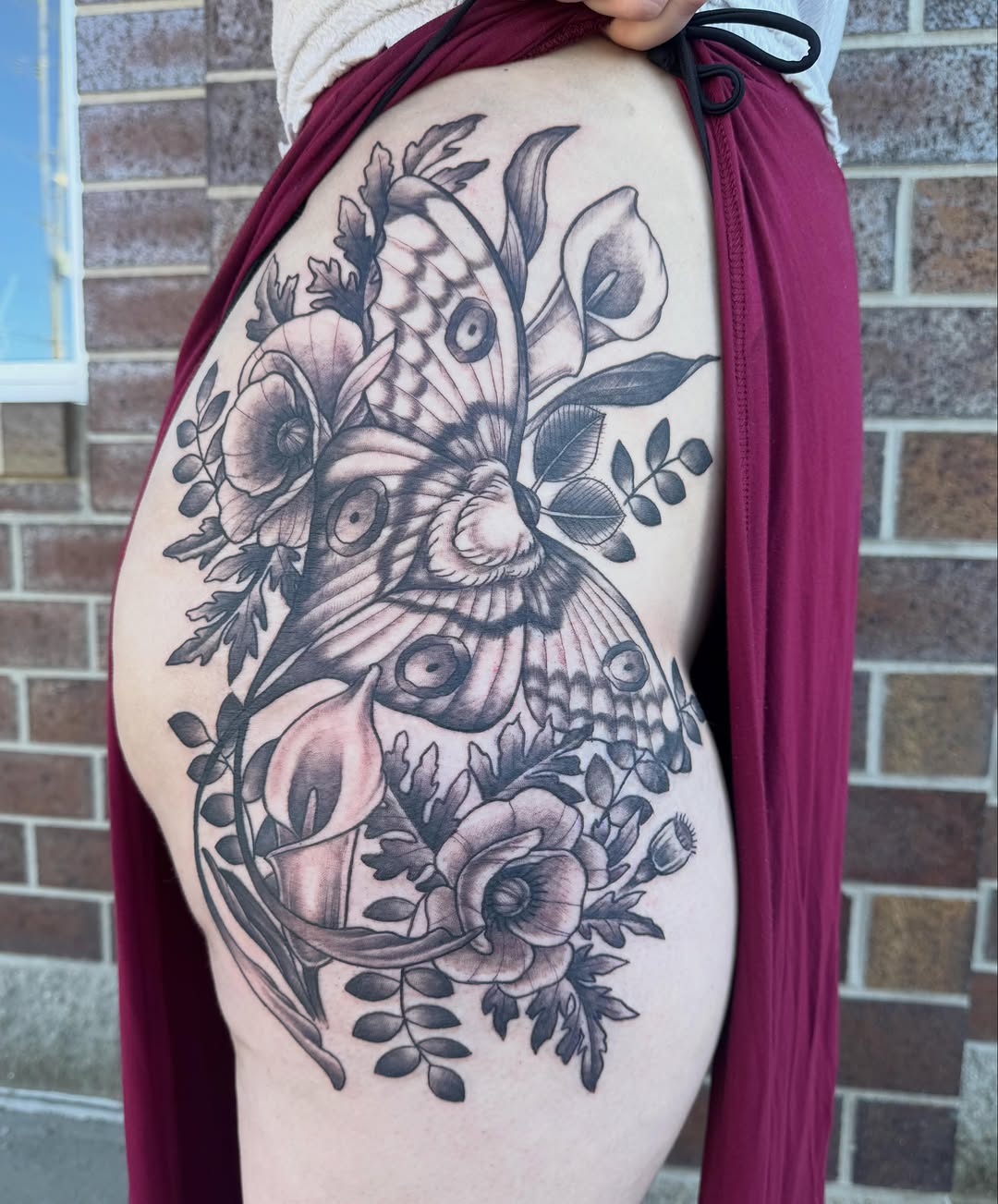 Tattoo by @tattoosbynikkipowills — black_and_grey, realism