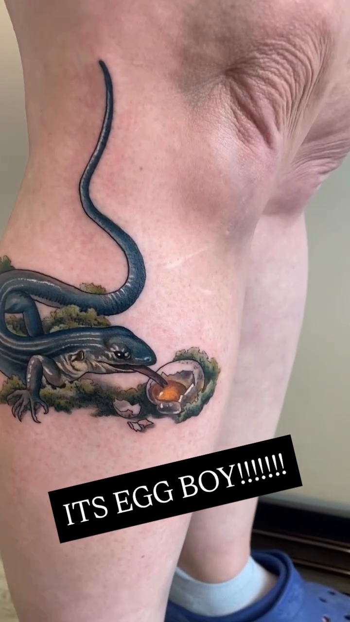 Tattoo by @rustyindigotattoo — dark_realism