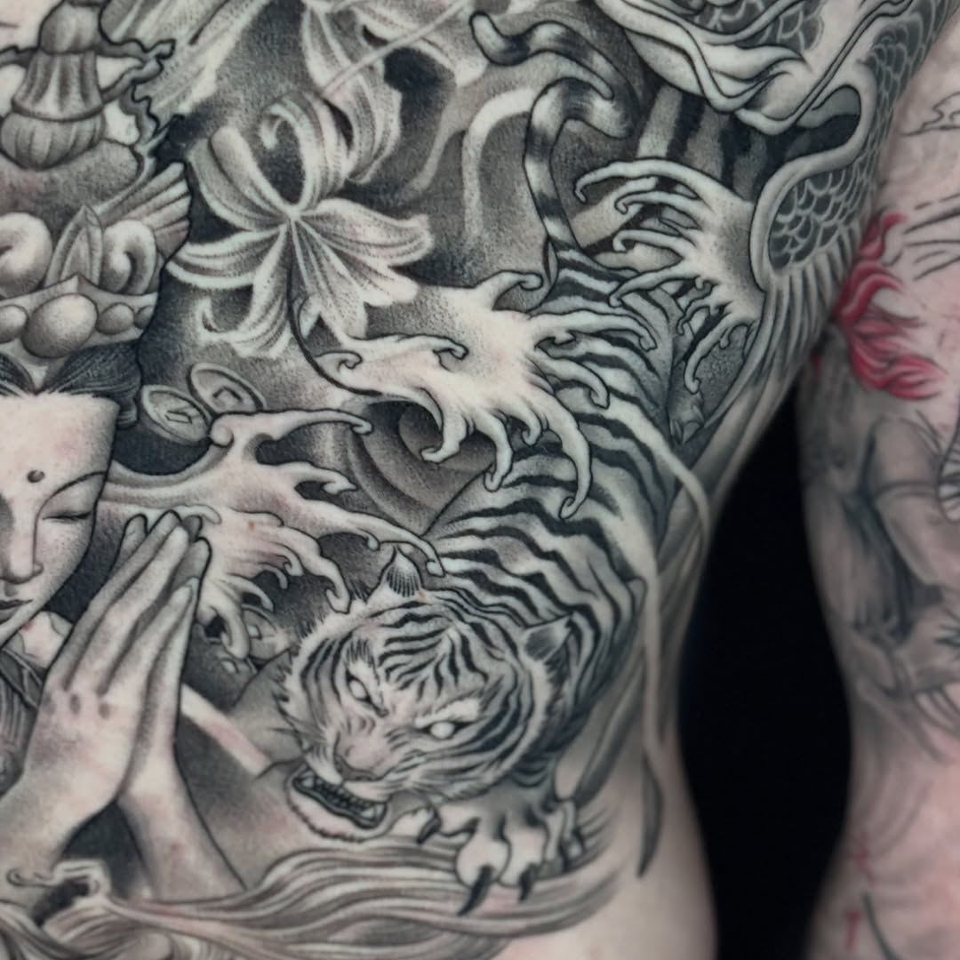 Tattoo by @zacharyktattoos โ japanese_irezumi, black_and_grey