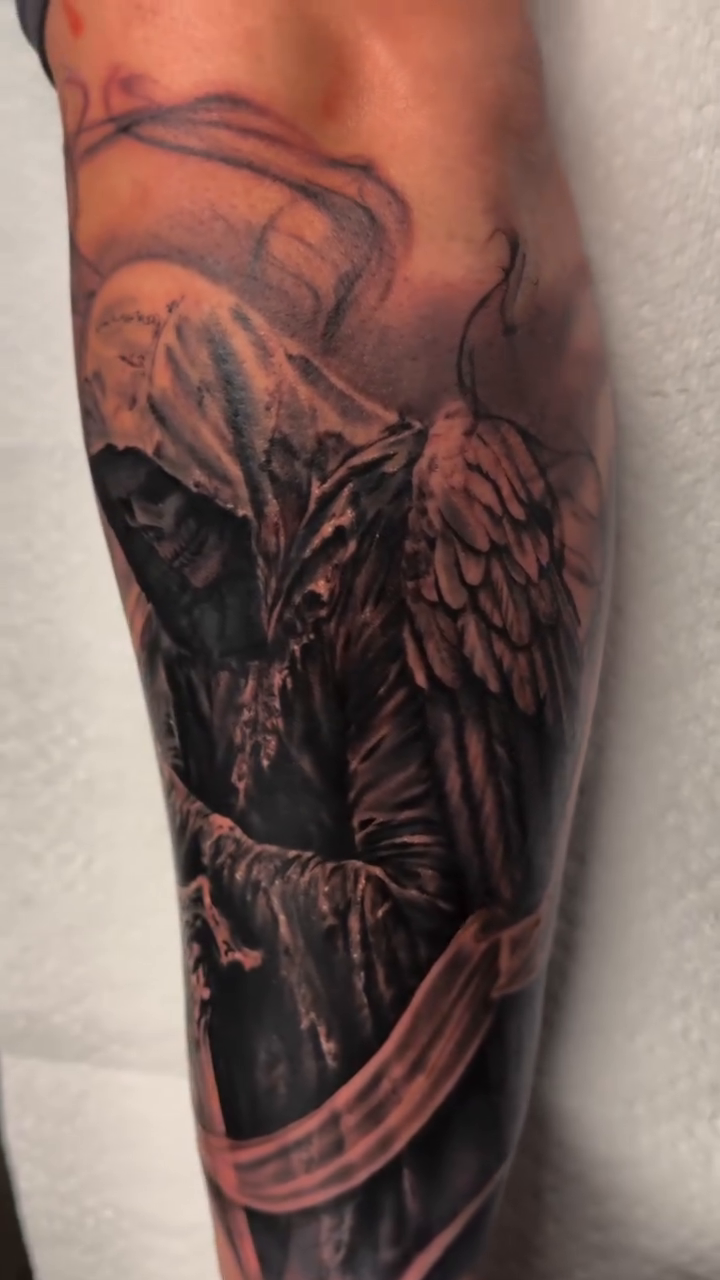 Tattoo by @justinhaytattoos โ black_and_grey, realism