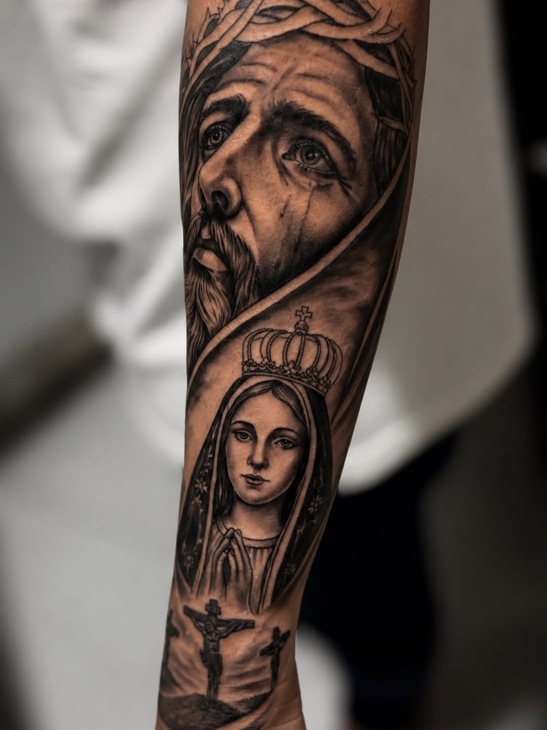 Tattoo by @mauricio_goiss — realism, black_and_grey