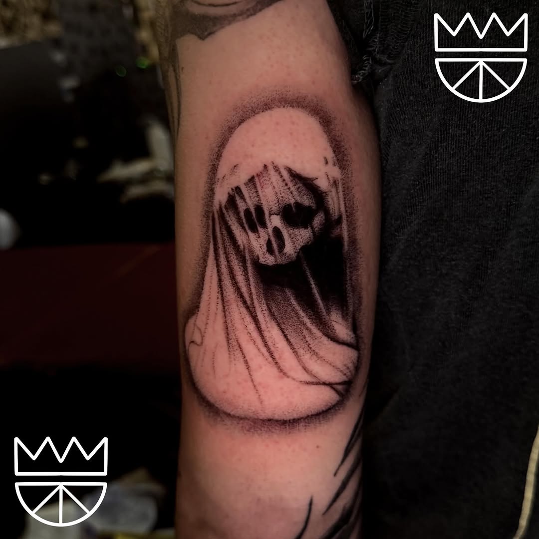 Tattoo by @prncjordnink — blackwork, dotwork