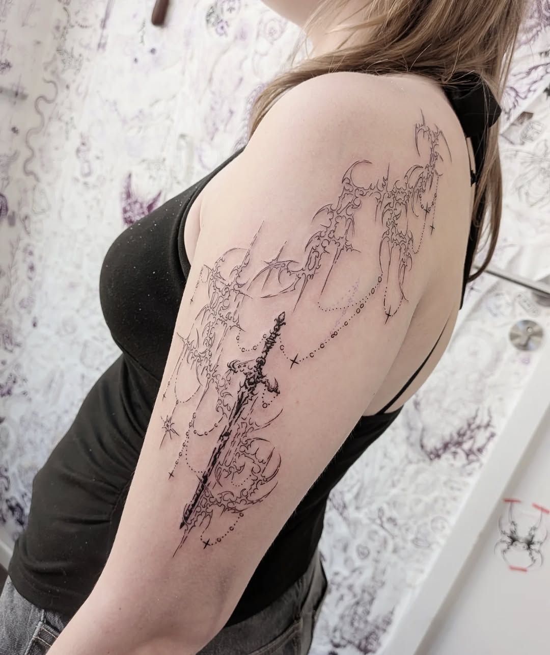 Tattoo by @dyni.morgho β fine_line, ornamental