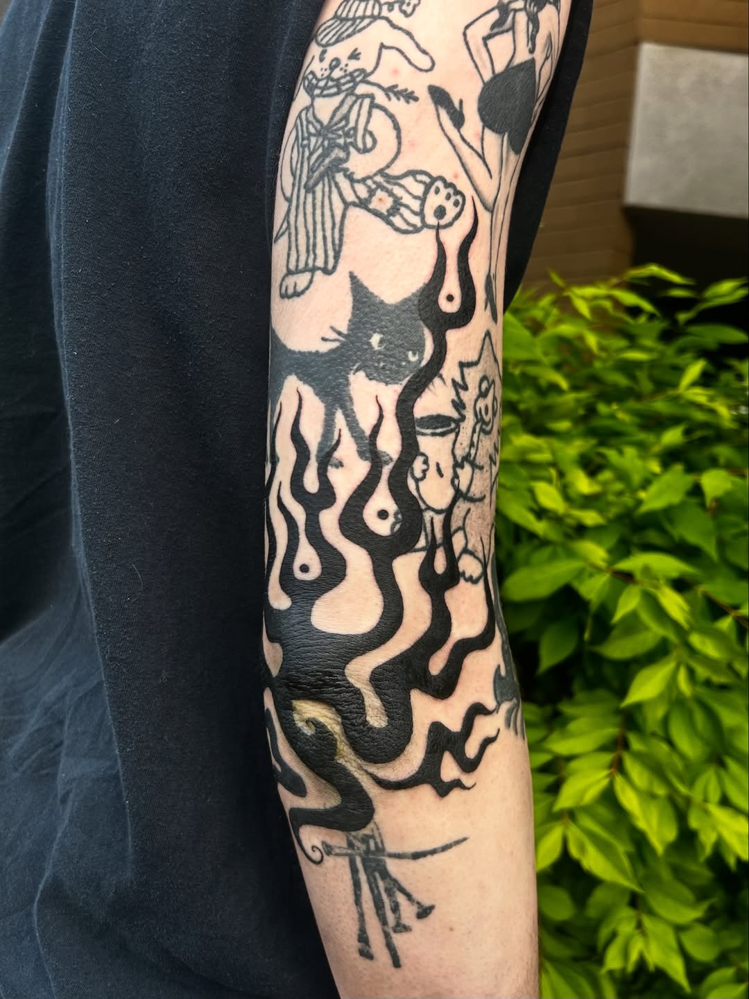 Tattoo by @lilymaytattoos — blackwork, ignorant