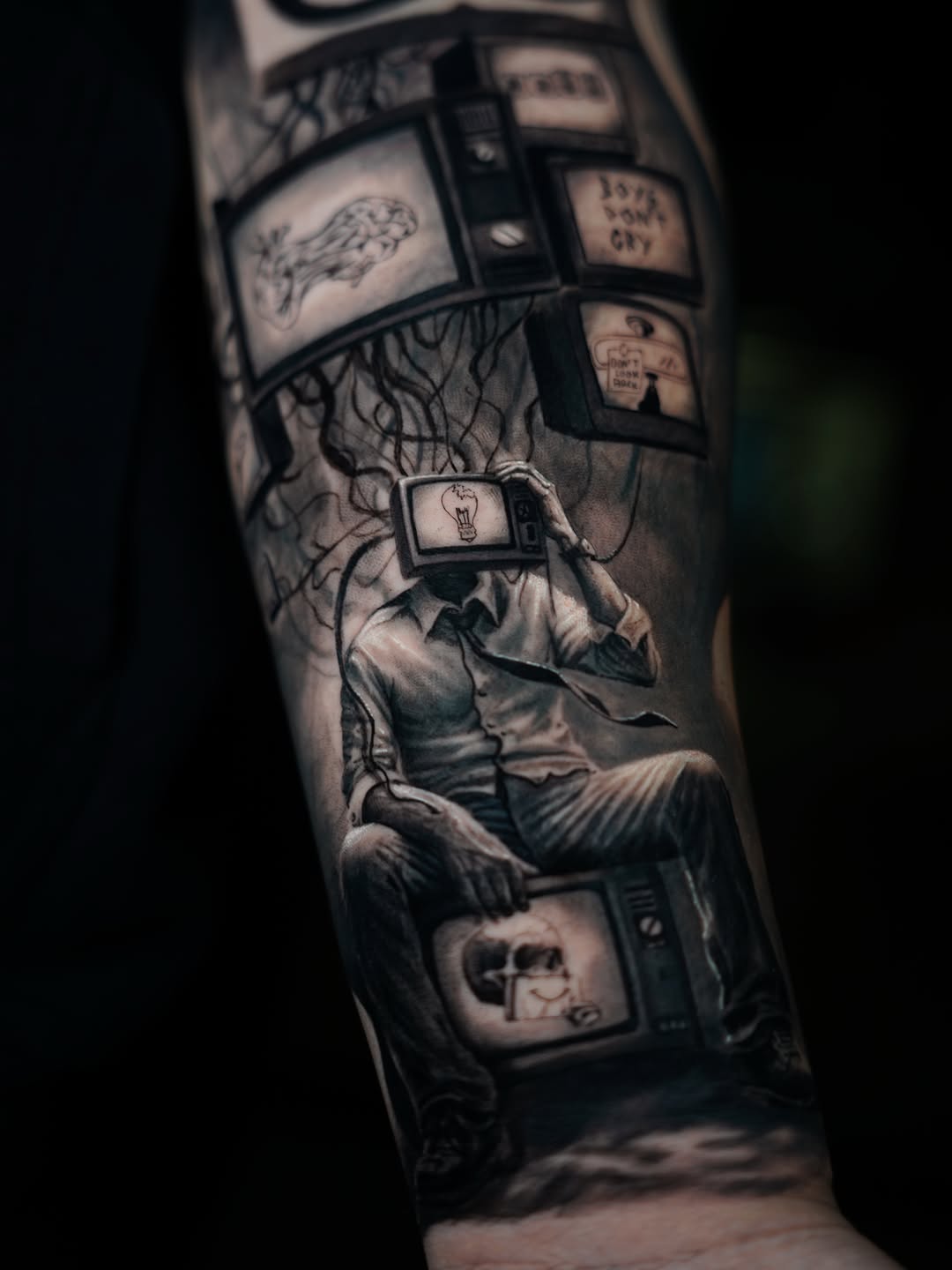 Tattoo by @rene_artt — realism, black_and_grey