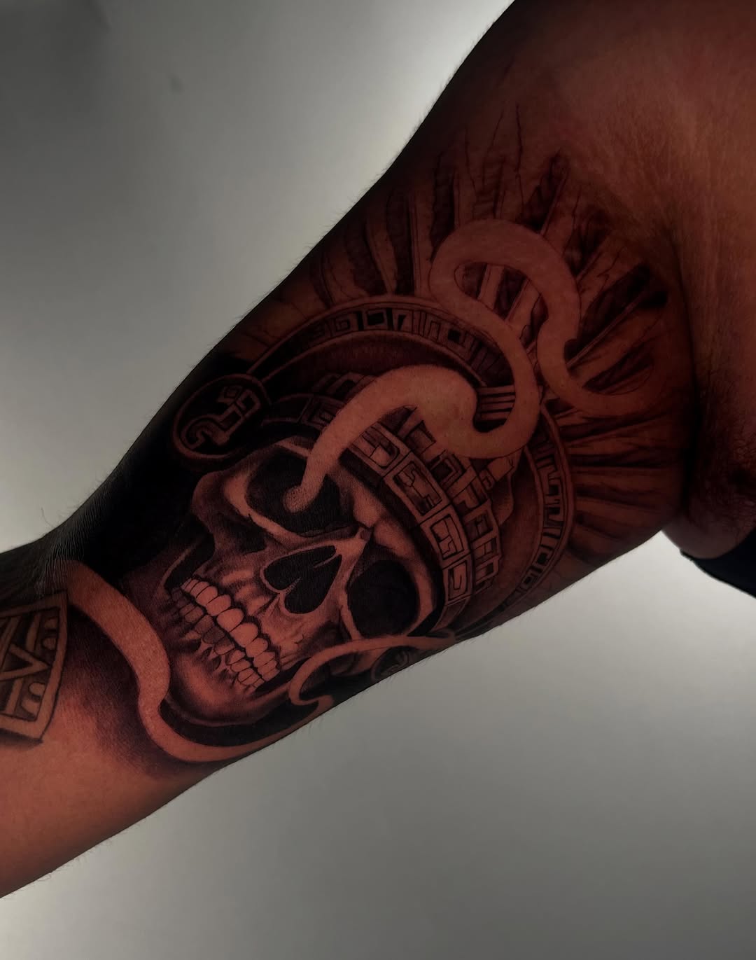 Tattoo by @ink.abby β black_and_grey, realism