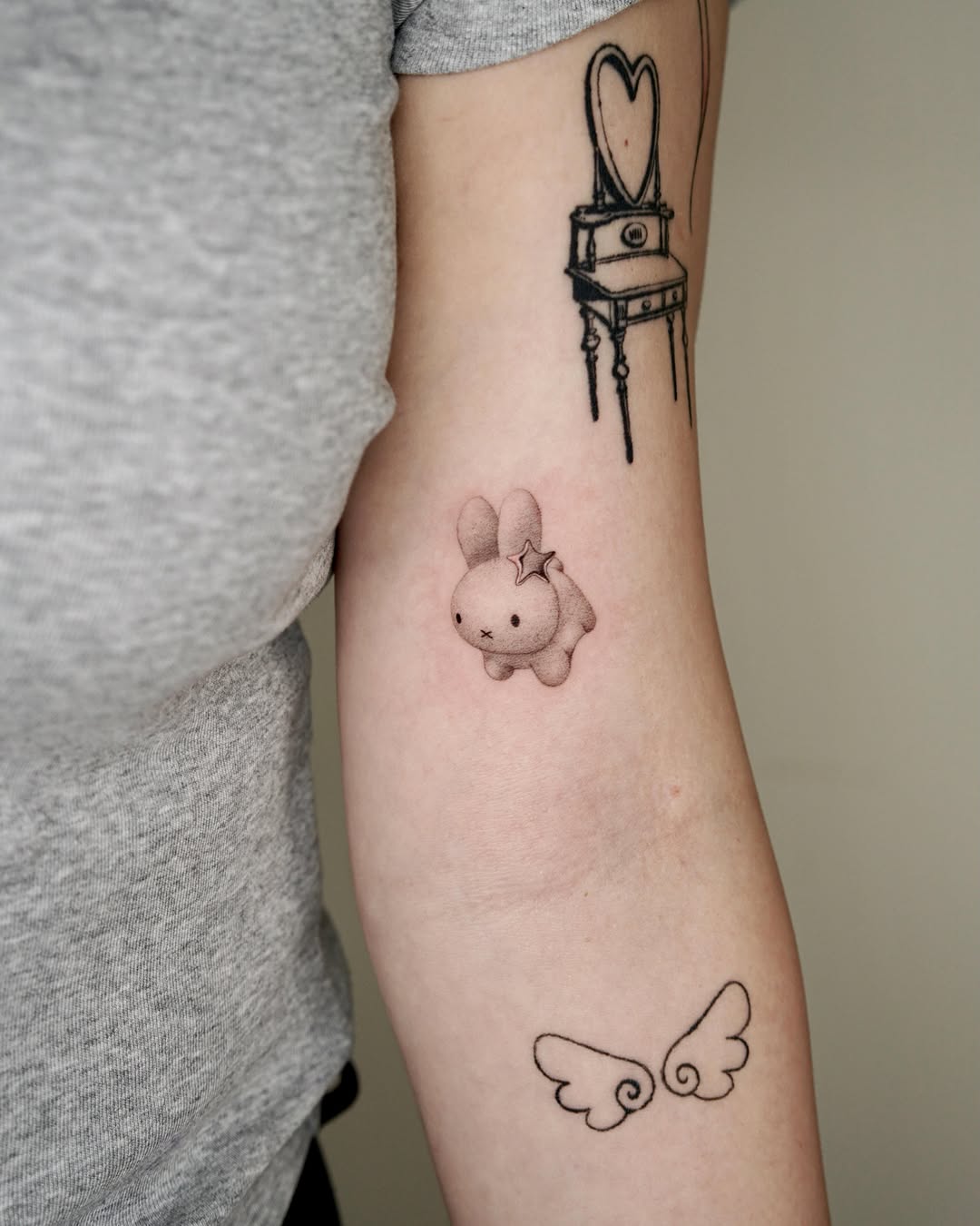 Tattoo by @alissajungink — fine_line
