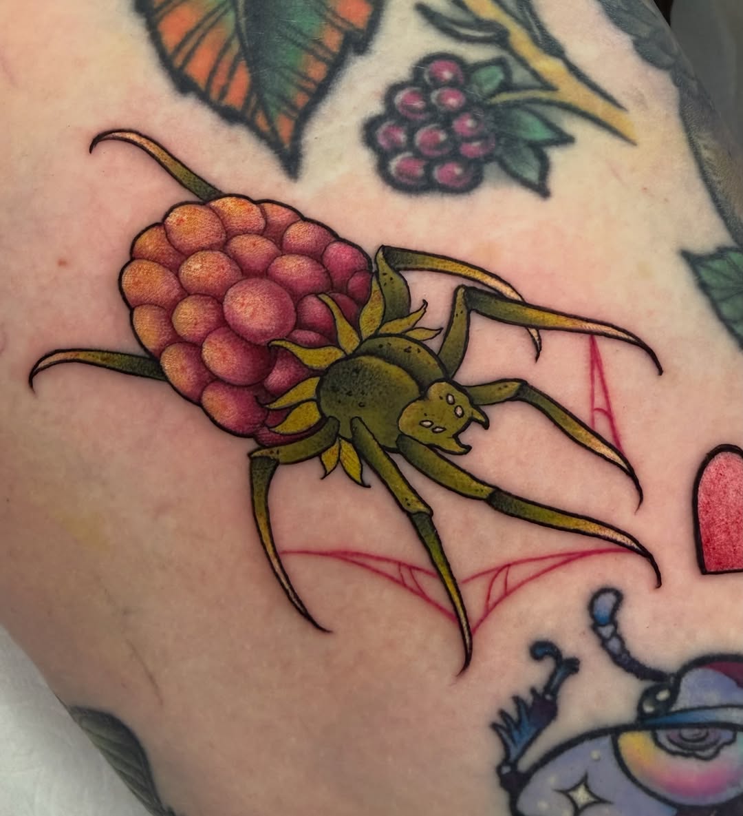 Tattoo by @alternativeyouniverse β neo_traditional