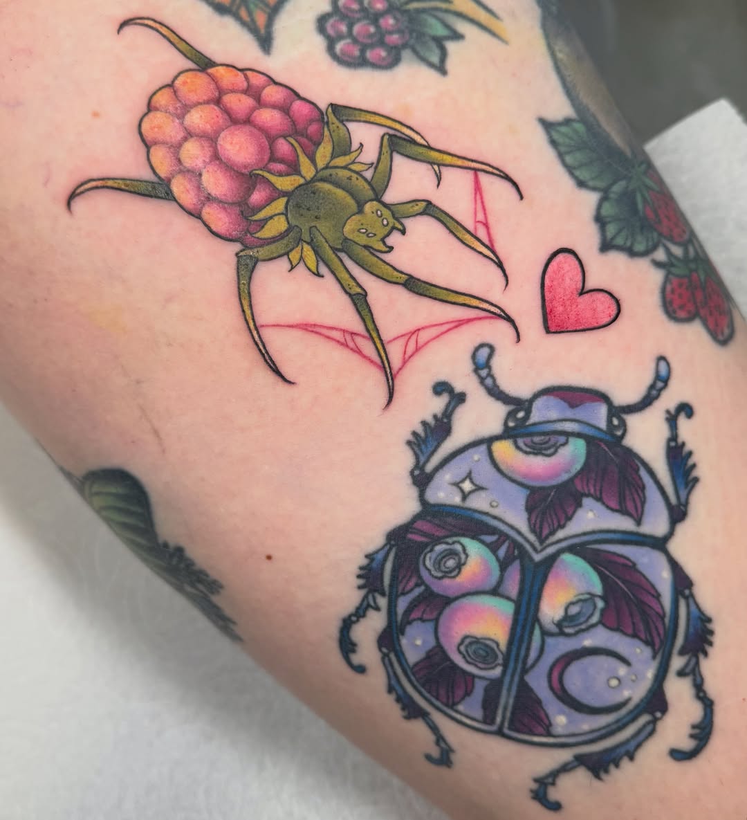 Tattoo by @alternativeyouniverse β new_school, illustrative