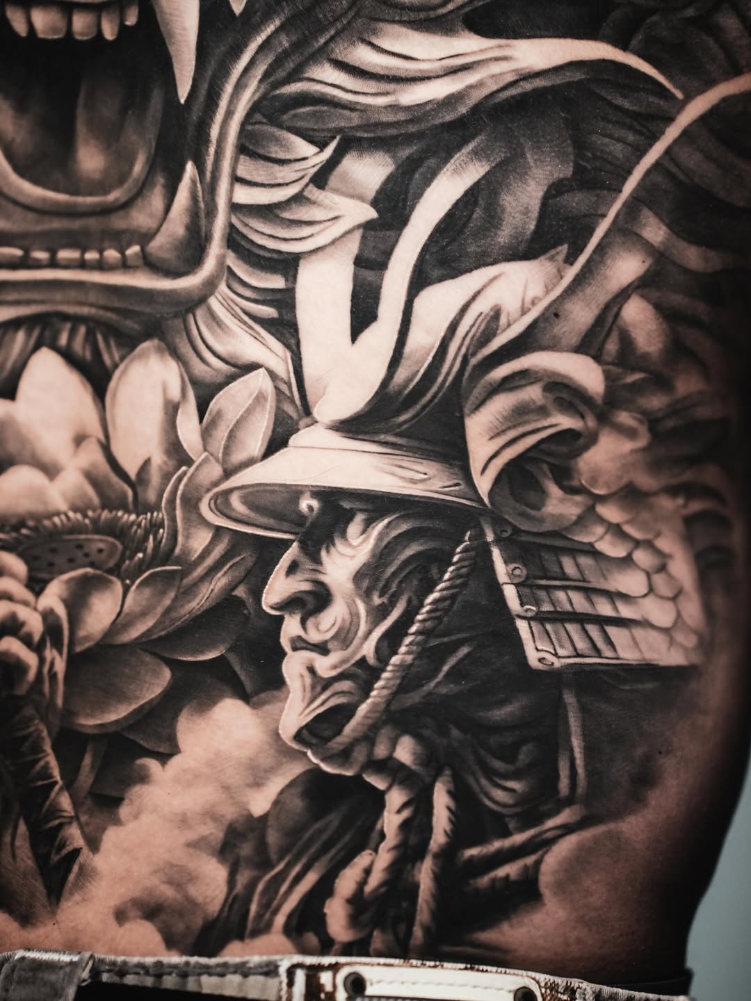 Tattoo by @tattoosbyclaude — realism, japanese_irezumi