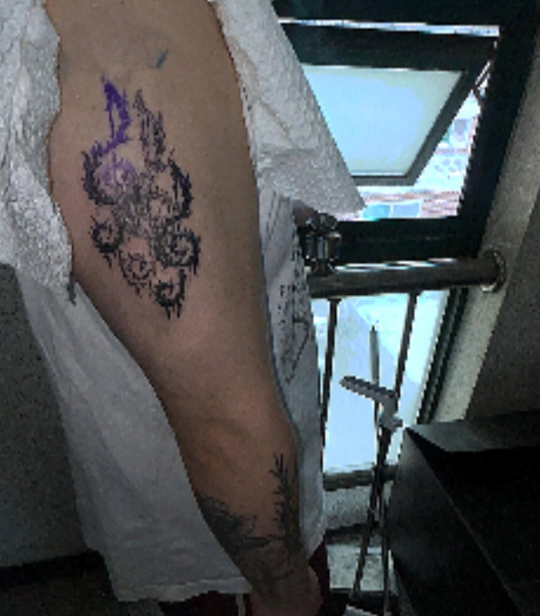 Tattoo by @e.seul.tt โ blackwork, trash_polka