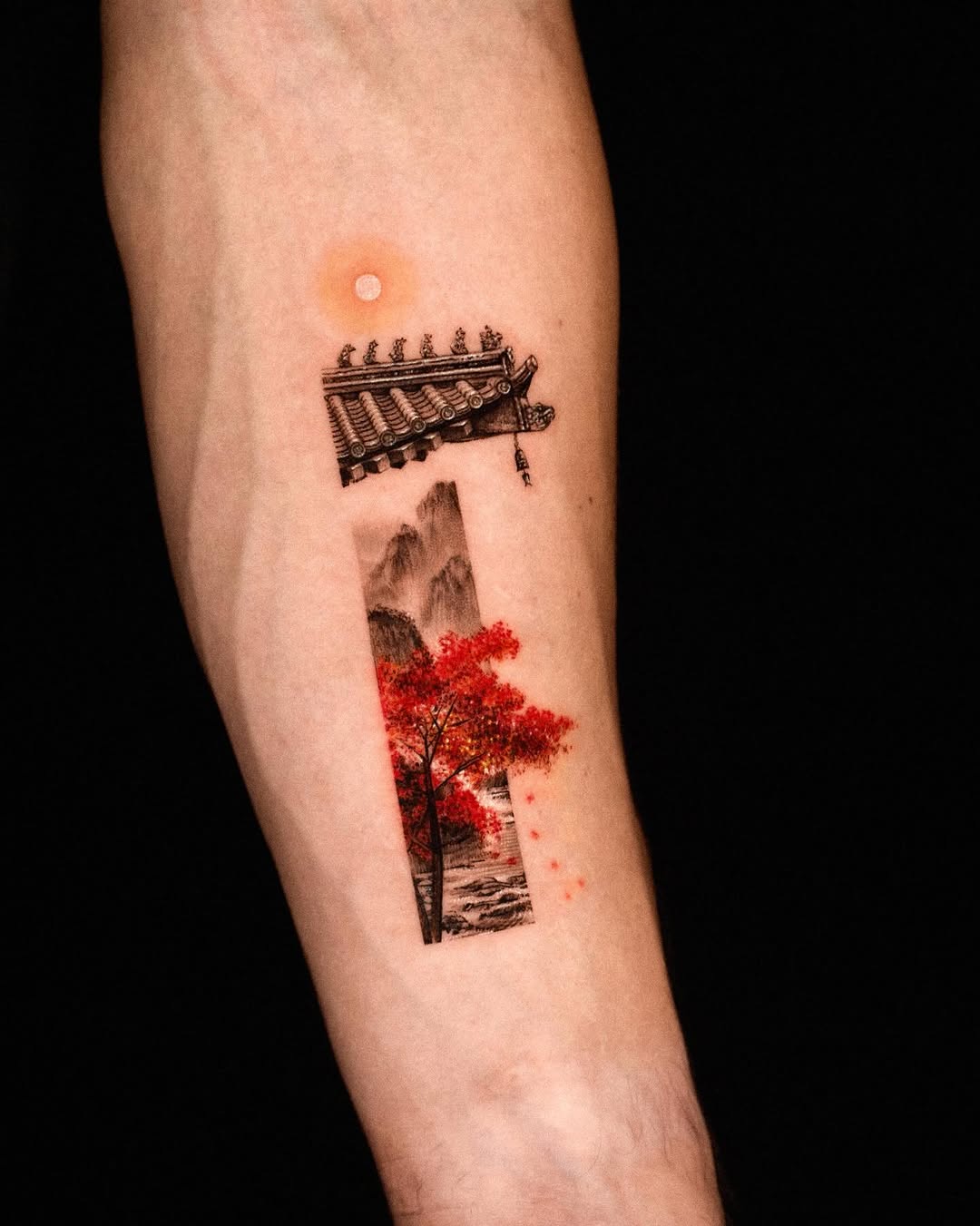 Tattoo by @rizn__tattoo — illustrative, realism