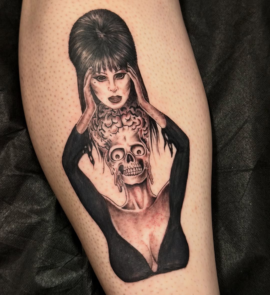 Tattoo by @veranosarttt — realism, dark_realism
