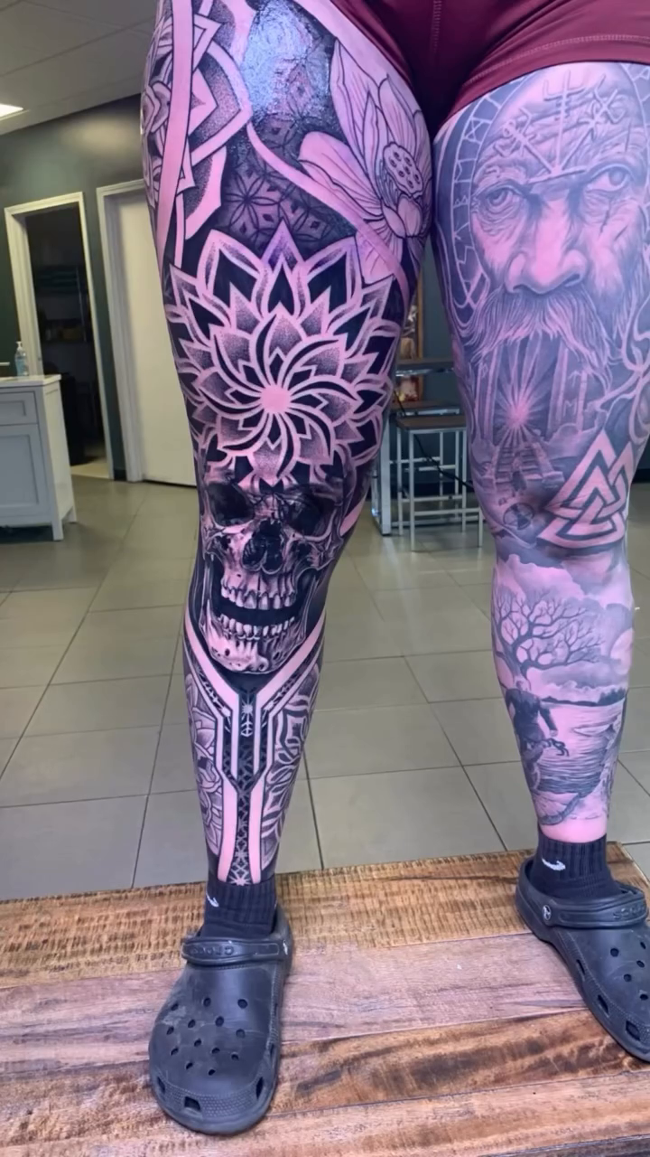 Tattoo by @omarrodrigueztattoo — geometric, black_and_grey