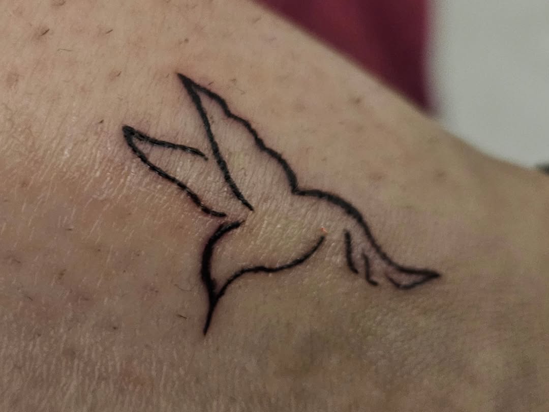 Tattoo by @_corazondnopal_ — fine_line