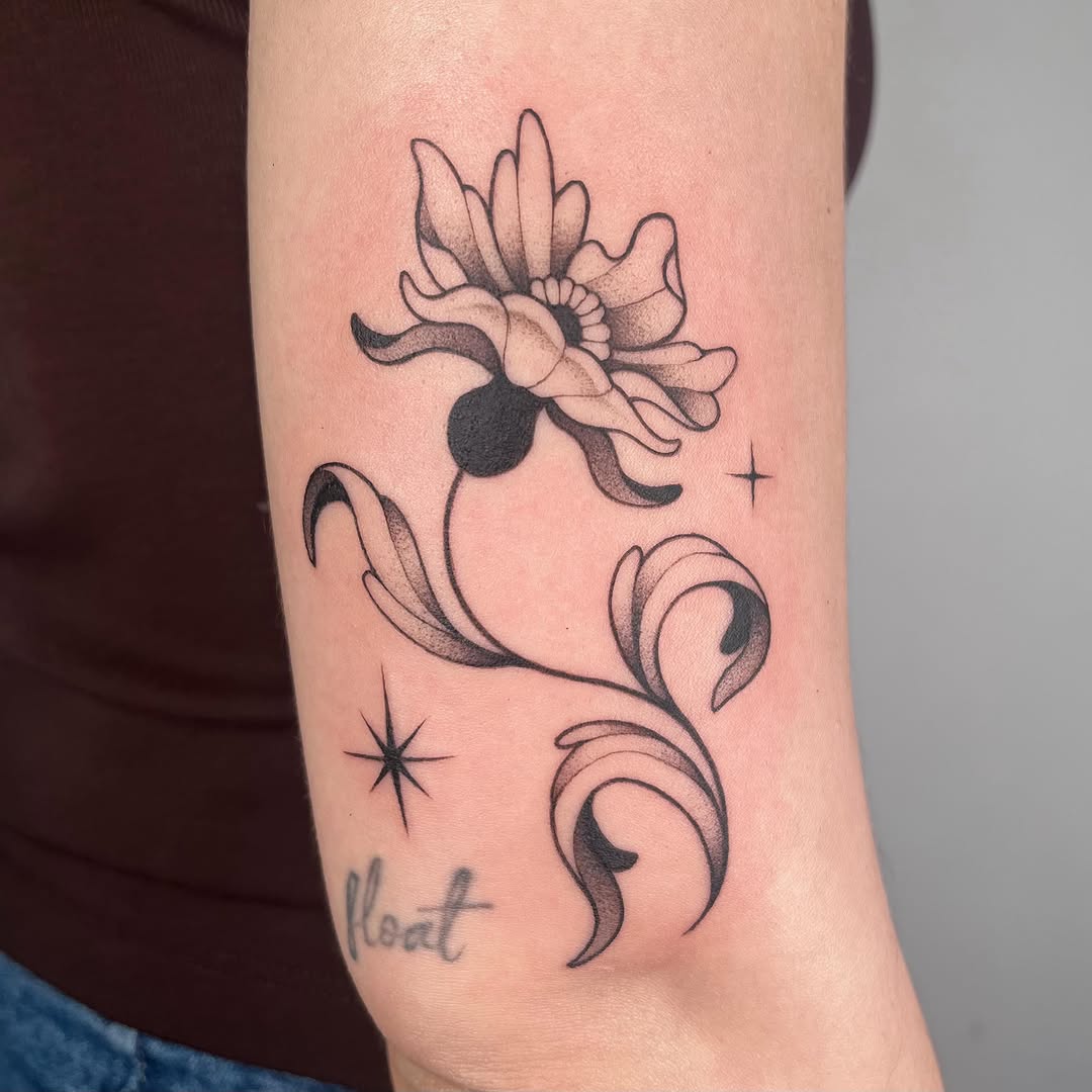 Tattoo by @carlavtattoos — fine_line, black_and_grey