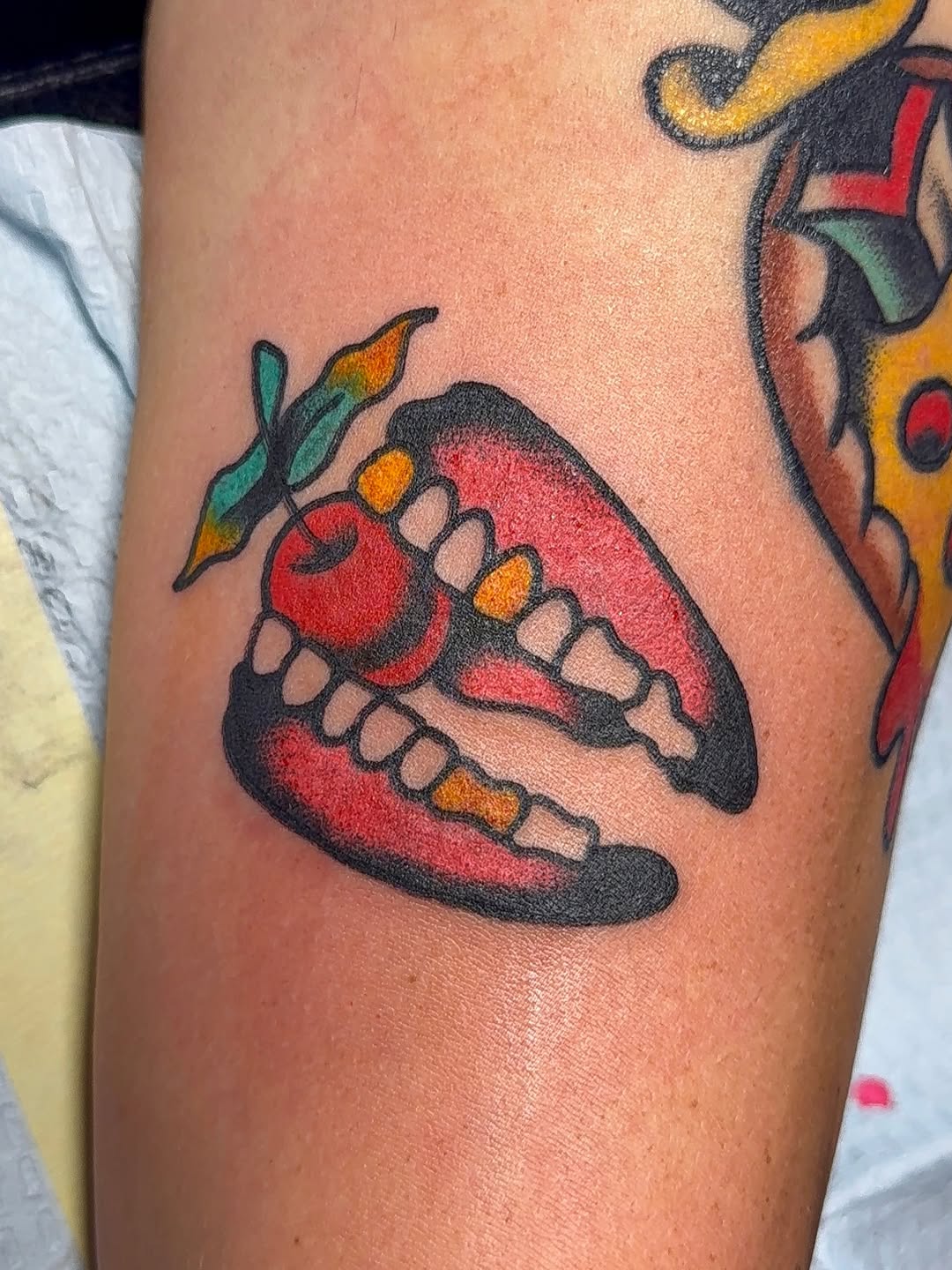 Tattoo by @vayiatattoos β american_traditional, illustrative