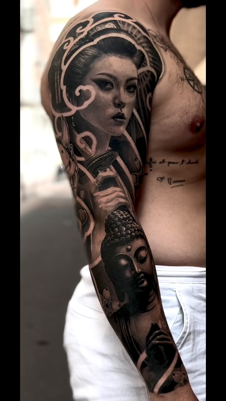 Tattoo by @eltche_artiste — black_and_grey, realism