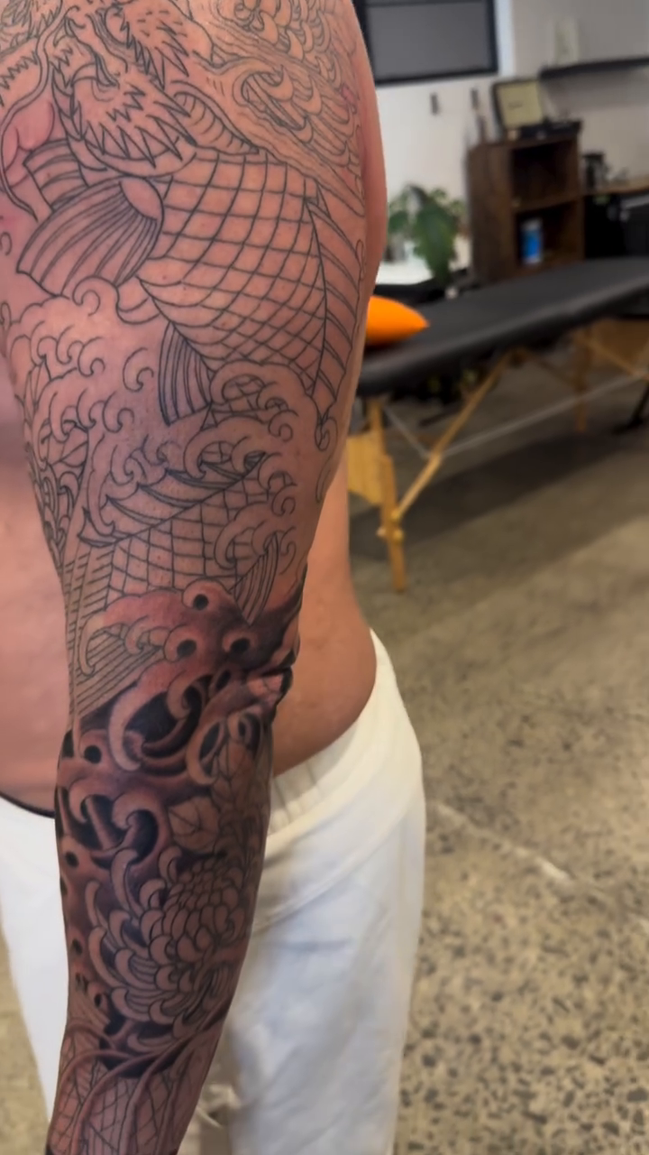 Tattoo by @hunter.schuon.tattoo — japanese_irezumi, black_and_grey
