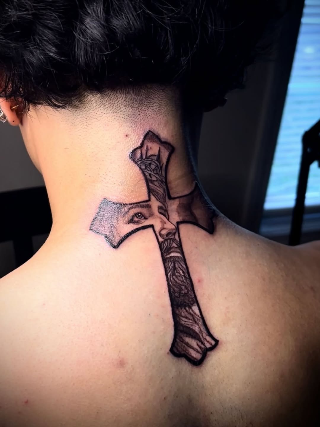 Tattoo by @tattsbyleek โ black_and_grey, realism