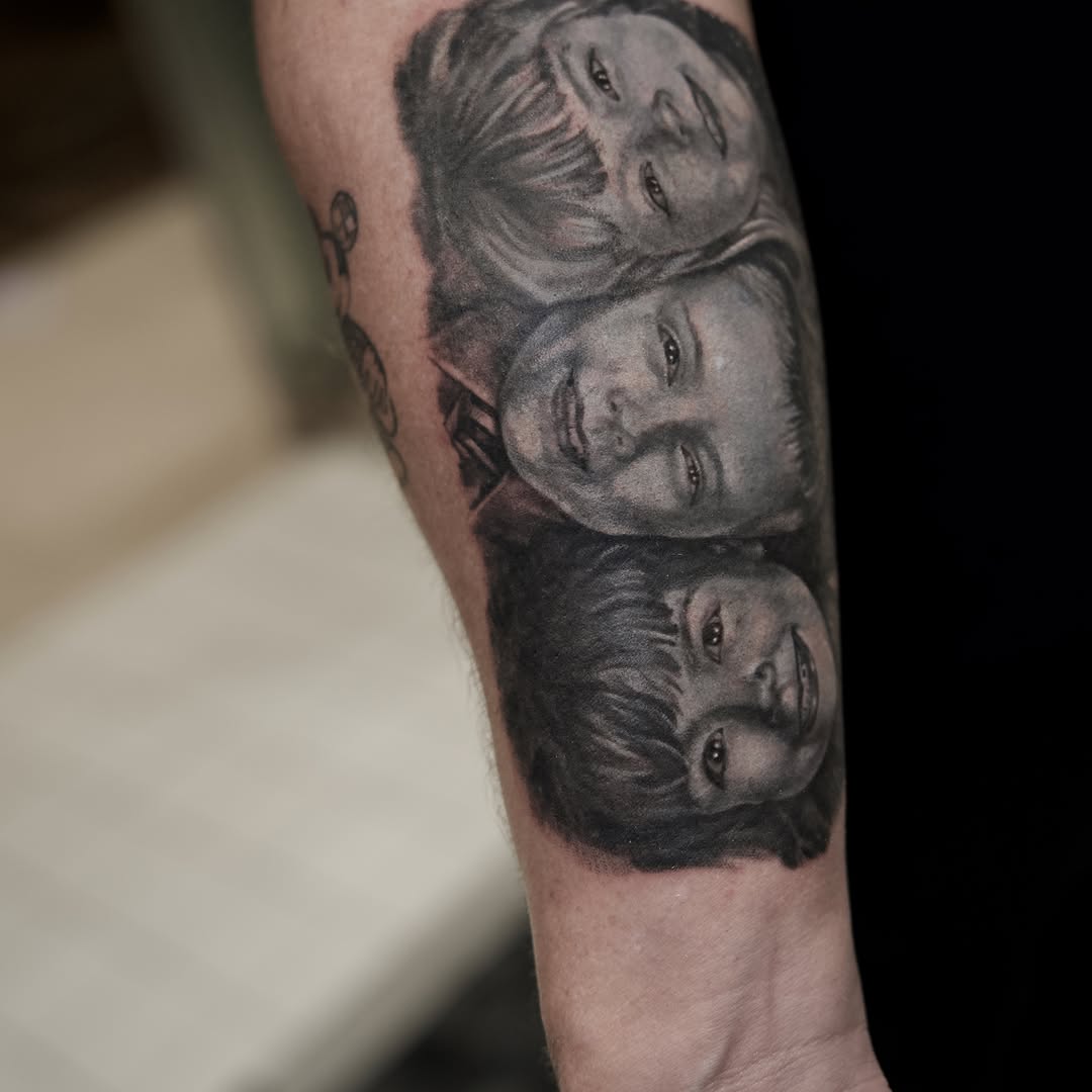 Tattoo by @raven_wood_tattoo โ realism, black_and_grey