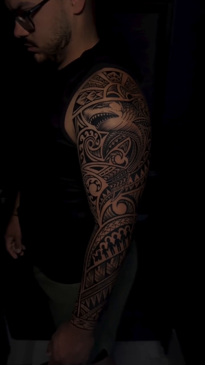 Tattoo by @alexinkmiami — black_and_grey