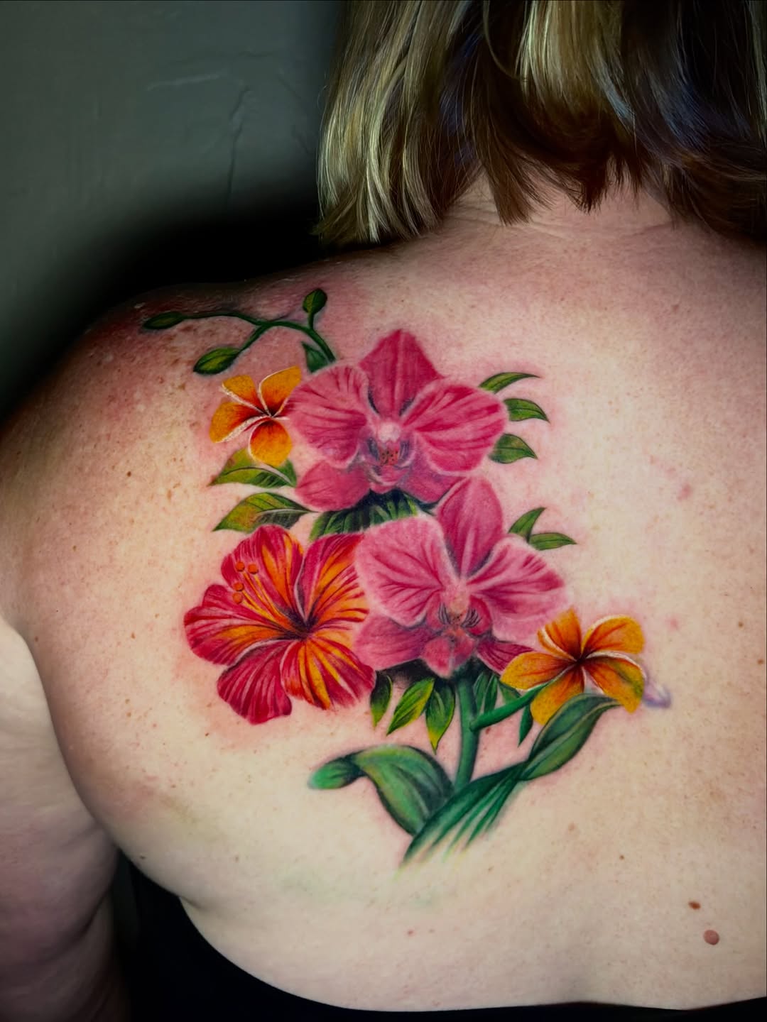 Tattoo by @mamagiatattoos โ realism