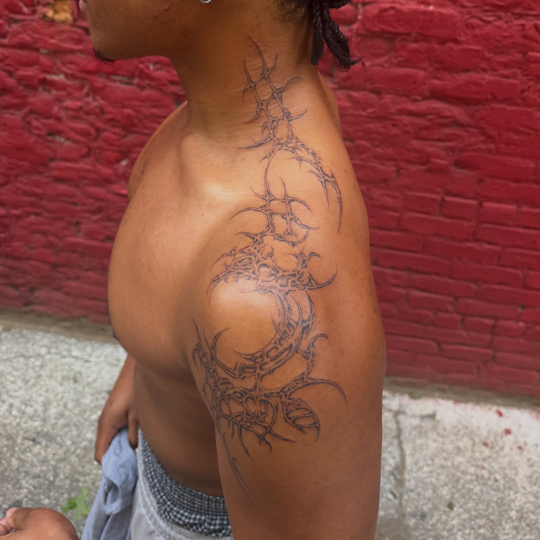 Tattoo by @fairygodfather.ink — blackwork, geometric