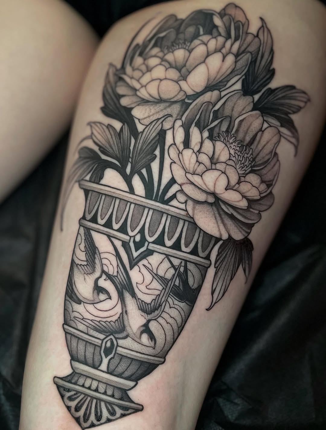 Tattoo by @madelart_ — black_and_grey, illustrative