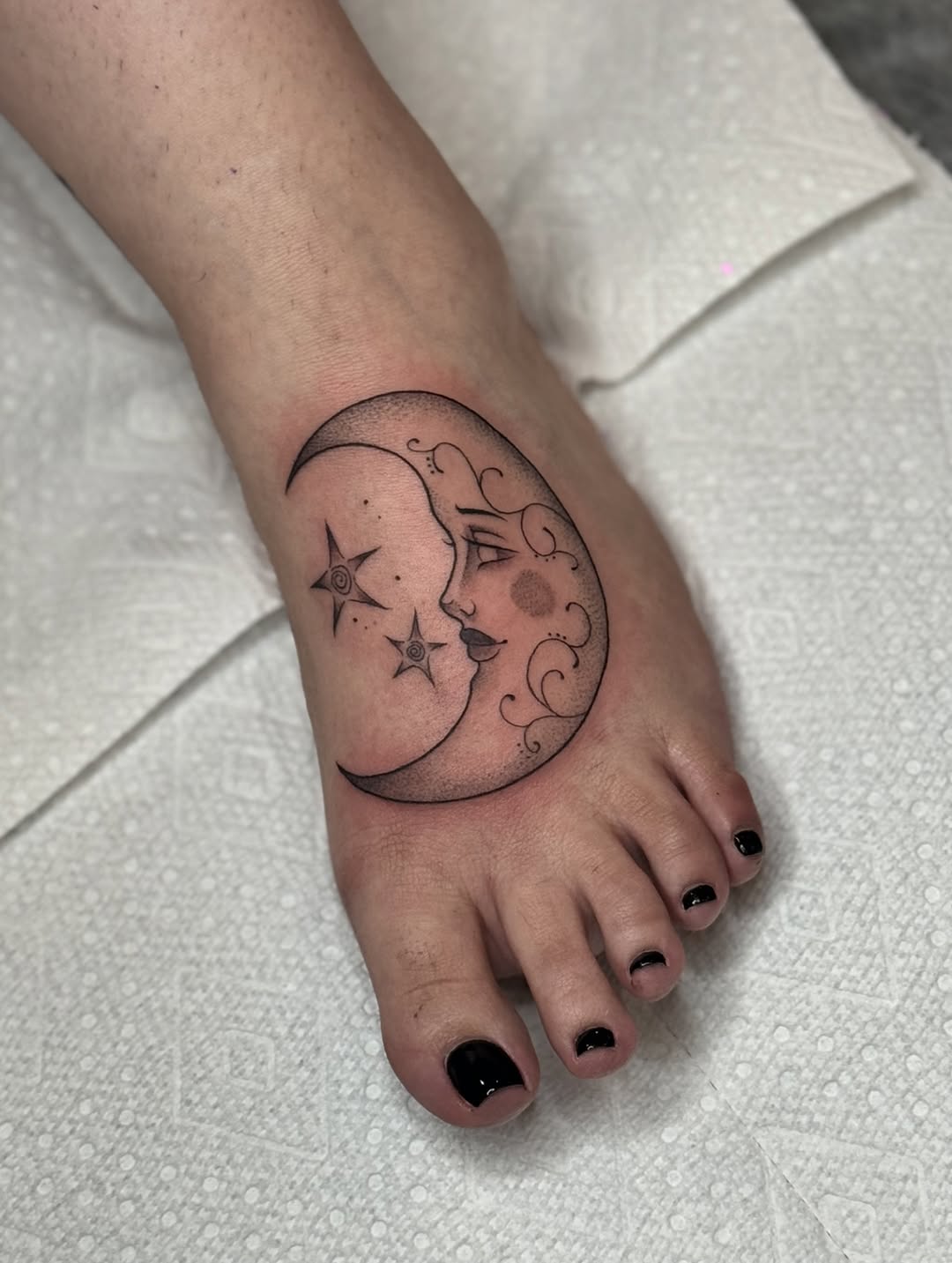 Tattoo by @ranciidcorpse โ illustrative, black_and_grey