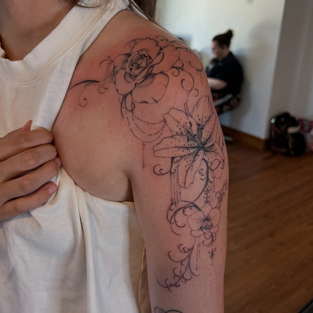 Tattoo by @syikotattoo — fine_line, illustrative