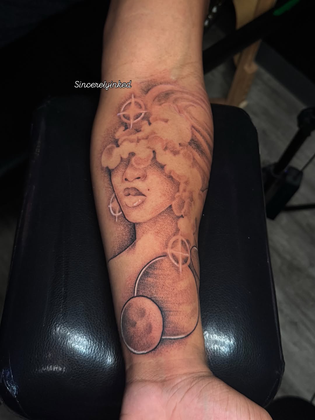 Tattoo by @sincerelyinked — black_and_grey, dotwork