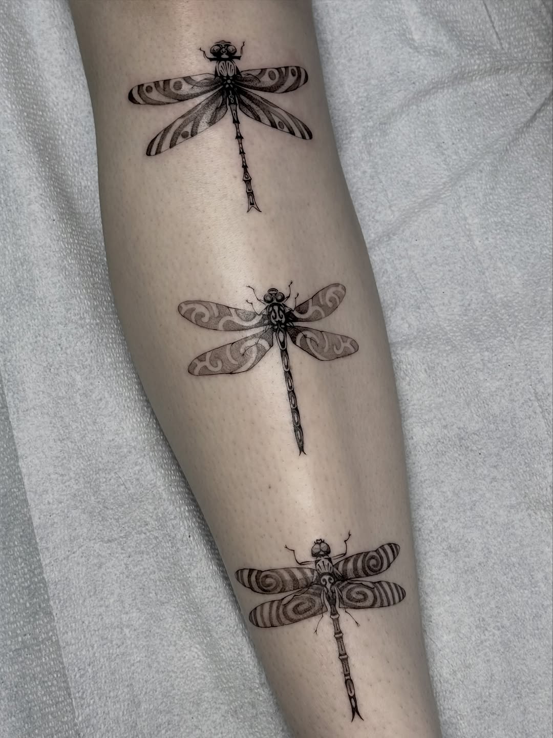 Tattoo by @jesskuesperttattoo — black_and_grey, illustrative